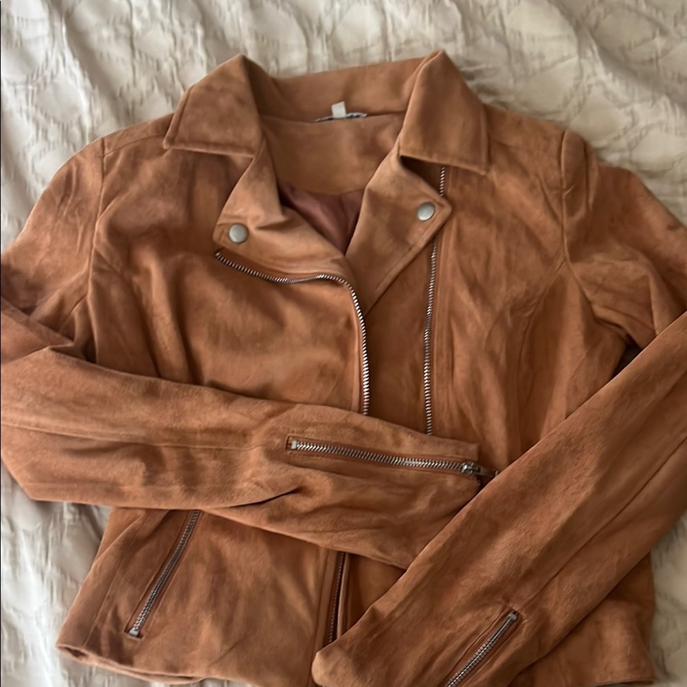 Stylish Tan Suede Jacket for Women